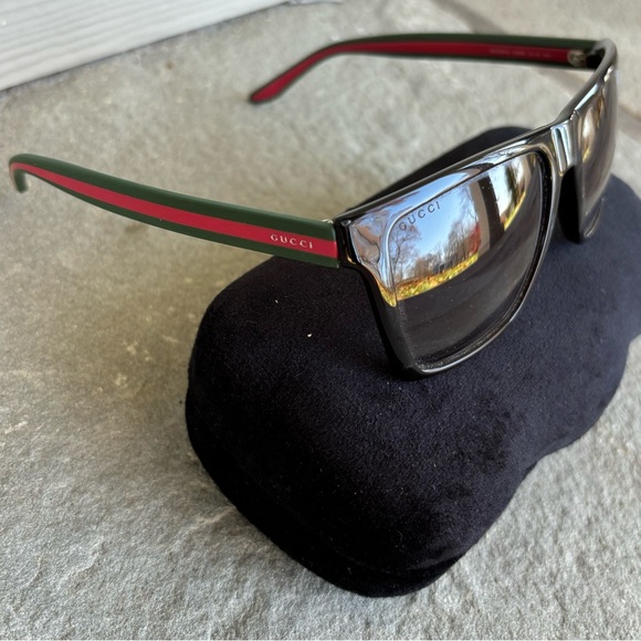 Gucci Acetate Gradient Tinted Sunglasses 🔥 - Picture 2 of 7